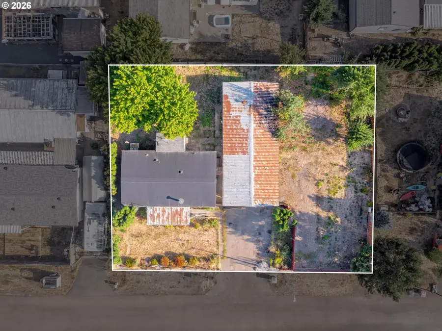 406 Waddell Ave, Amity, OR 97101 - #2