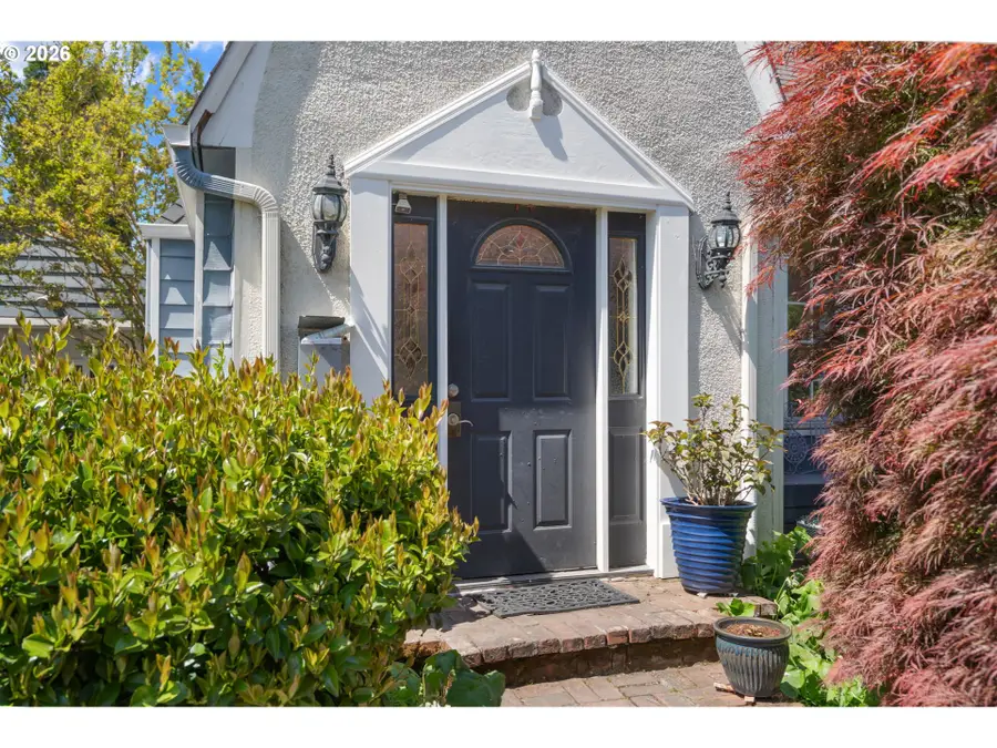 7633 N Albina Ave, Portland, OR 97217 - #3