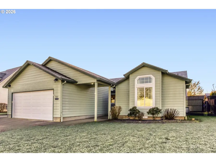 357 SE 7th Ave, Canby, OR 97013 - Image #2