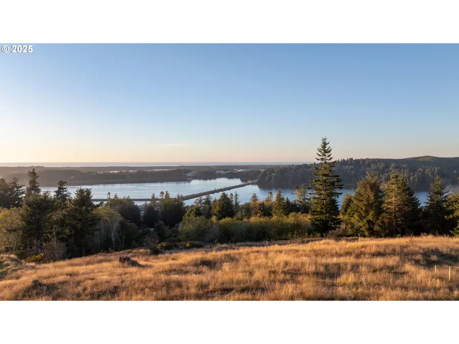 Fiddleback Rd #3717, Glasgow, OR 97459 - Image #3