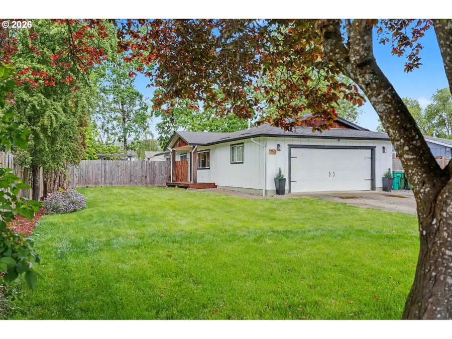 760 SE Edwards Dr, Dundee, OR 97115 - #2