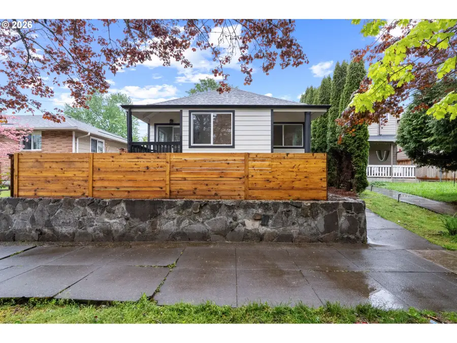 6023 N Amherst St, Portland, OR 97203 - #3