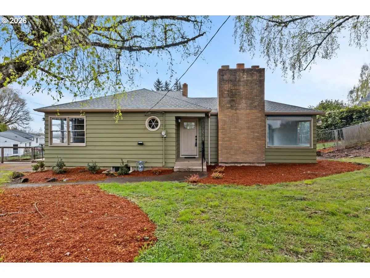 900 Cascade Dr, Salem, OR 97304 - #1
