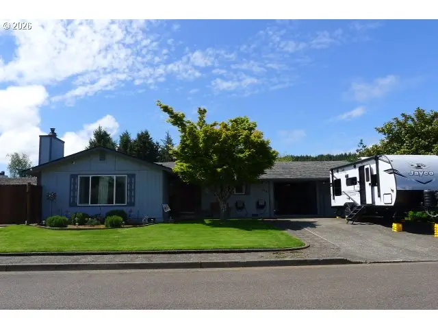 412 Camellia Ct, Reedsport, OR 97467 - #3