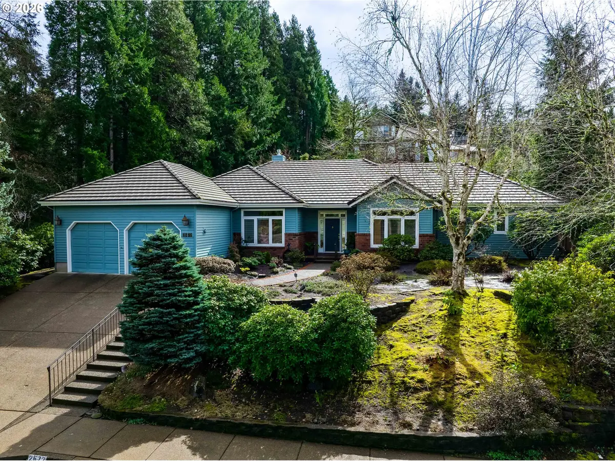 2572 W 28th Ave, Eugene, OR 97405 - #1