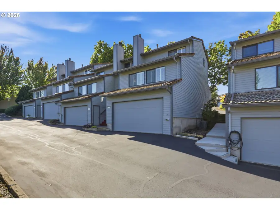 6234 Meridian Cir, Northwest Clackamas, OR 97068 - #3