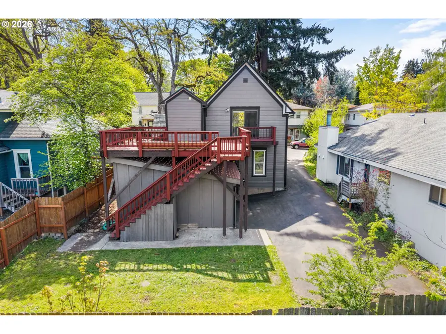 1220 Eugene St, Hood River, OR 97031 - #3