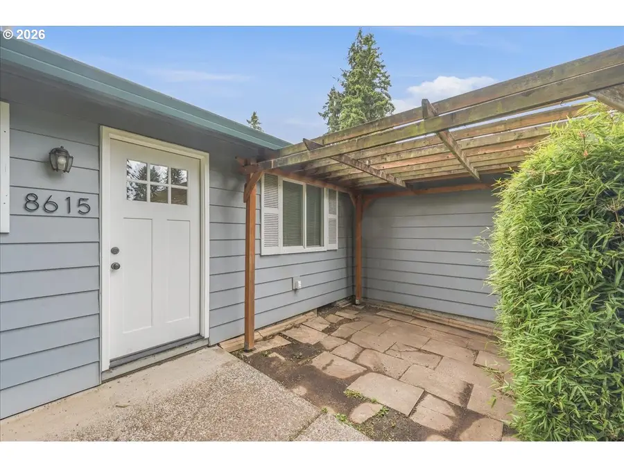 8615 NW 13th Ct, Vancouver, WA 98665 - #2