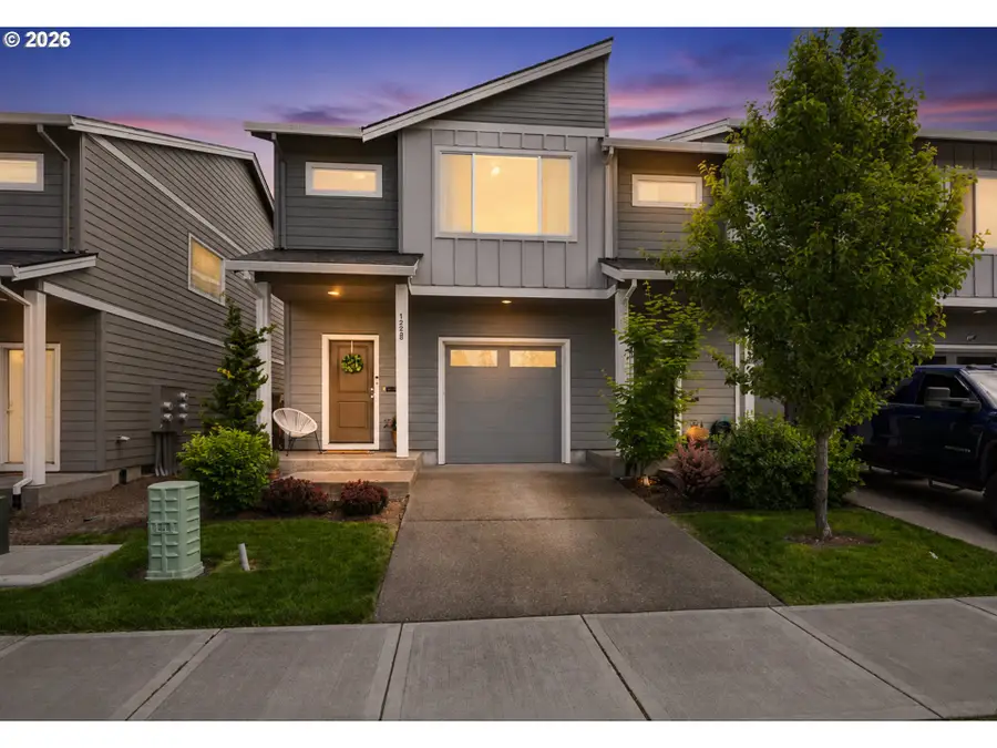 1228 S Quartz Dr, Cornelius, OR 97113 - #2