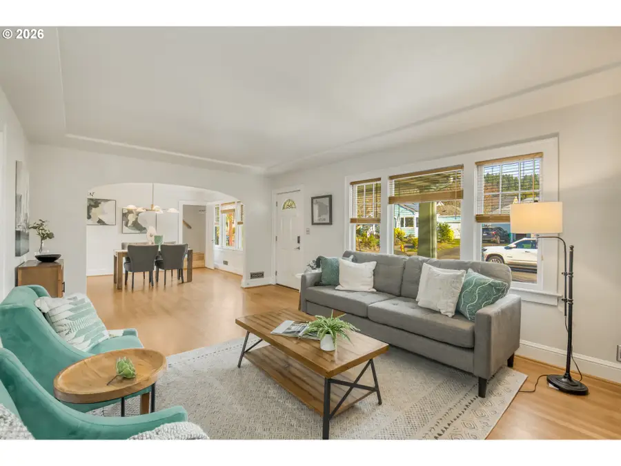 1905 SE 58th Ave, Portland, OR 97215 - Image #3