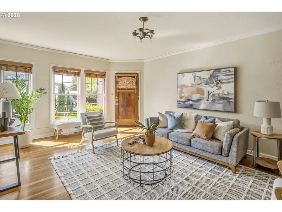 4353 NE Halsey St #4, Portland, OR 97213 - #2