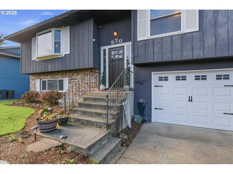970 Josephine St, Oregon City, OR 97045 - #3