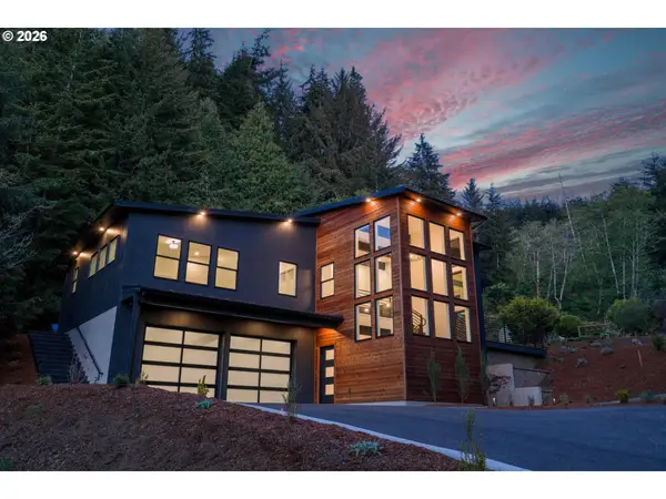 1192 Shon Sta Way, CoosBay, OR 97420