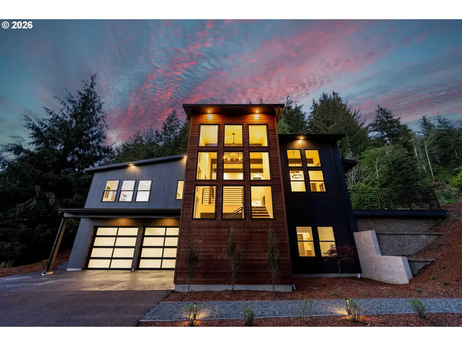 1192 Shon Sta Way, Coos Bay, OR 97420 - #2