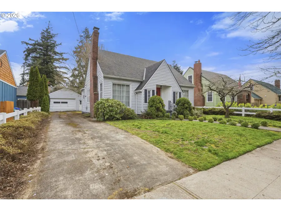 7836 N Chautauqua Blvd, Portland, OR 97217 - #3