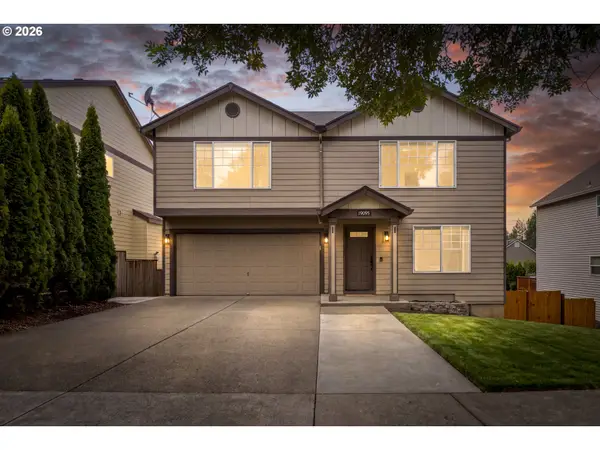 19095 Barrington Ave, Sandy, OR 97055