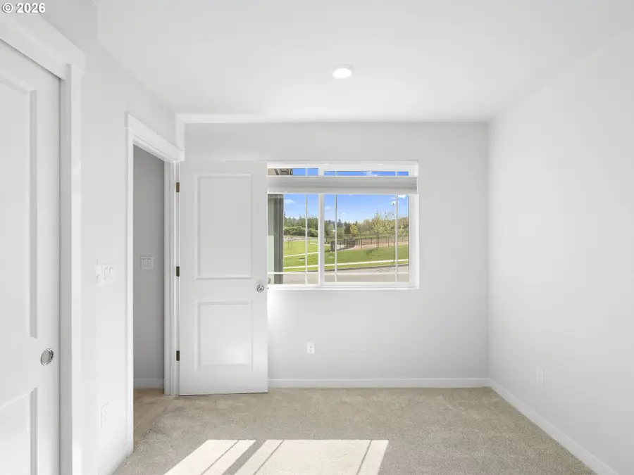 7563 NW Eleanor Ave, Portland, OR 97229 - #3