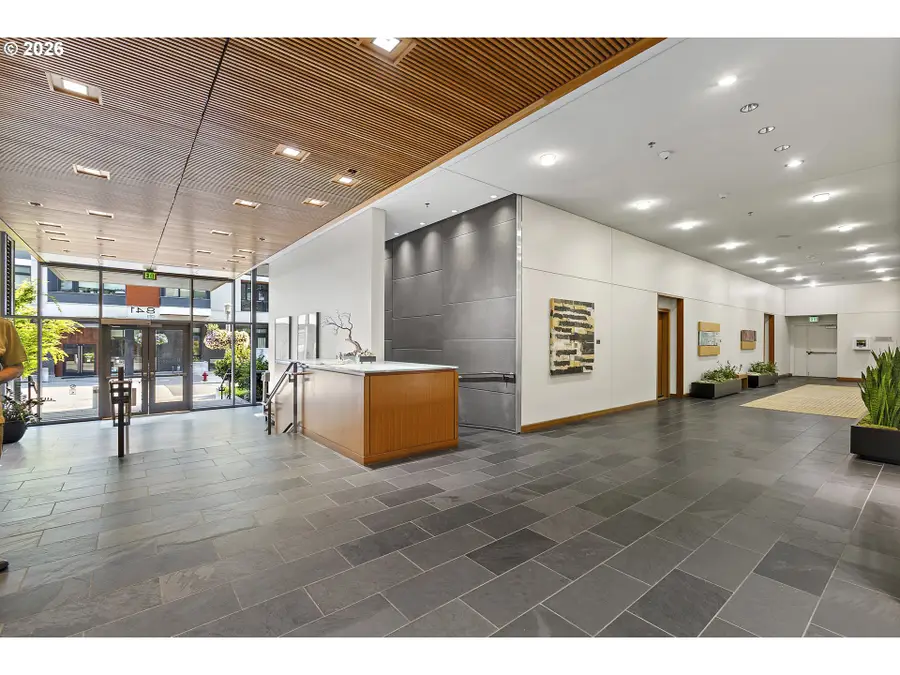 841 S Gaines St #2204, Portland, OR 97239 - #2