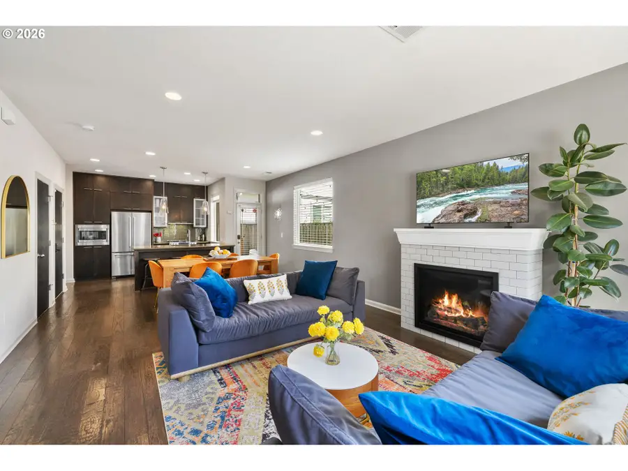 3315 SE 11th Ave, Portland, OR 97202 - #3