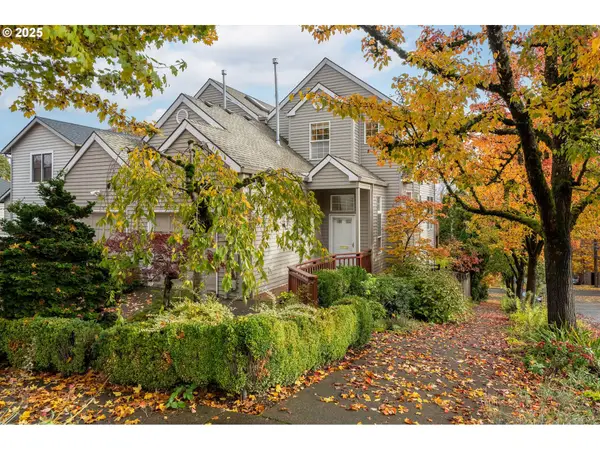 3840 S Water Ave, Portland, OR 97239