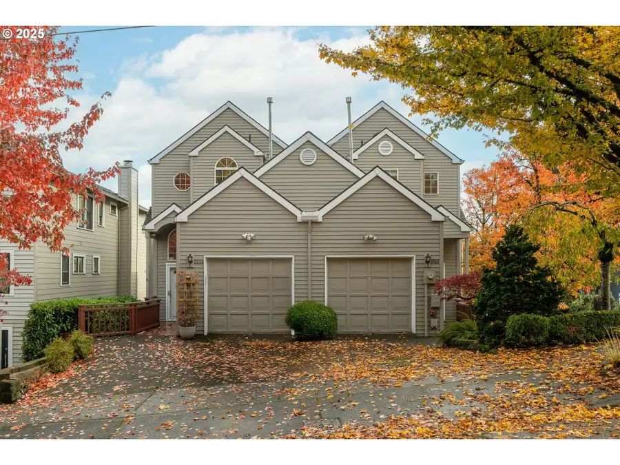 3840 S Water Ave, Portland, OR 97239 - Image #2