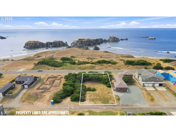 Address Withheld By Seller, Bandon, OR 97411