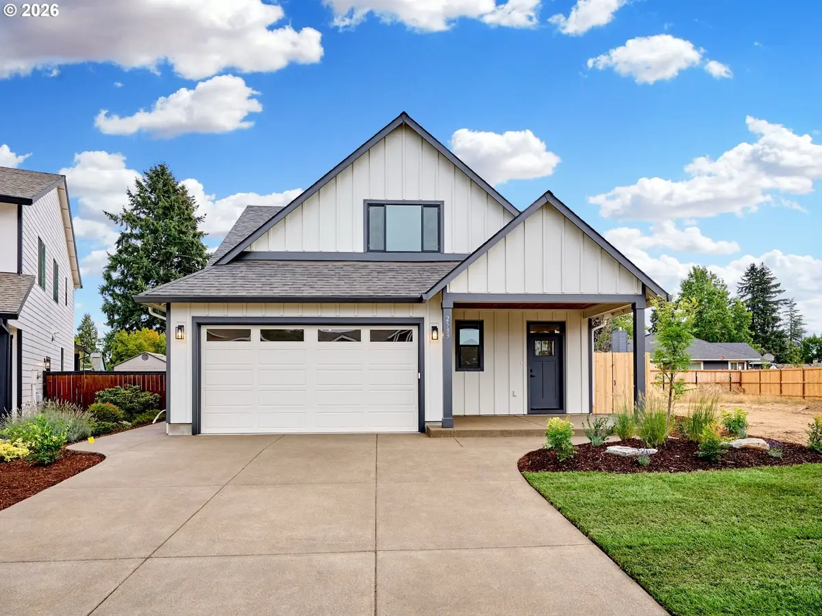 2589 N Lydia Loop, Hubbard, OR 97032 - #1