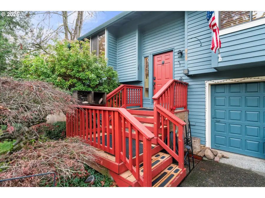 1757 SW 19th Ct, Gresham, OR 97080 - Image #2