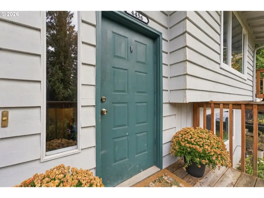 4456 Sunset Way, Longview, WA 98632 - #2
