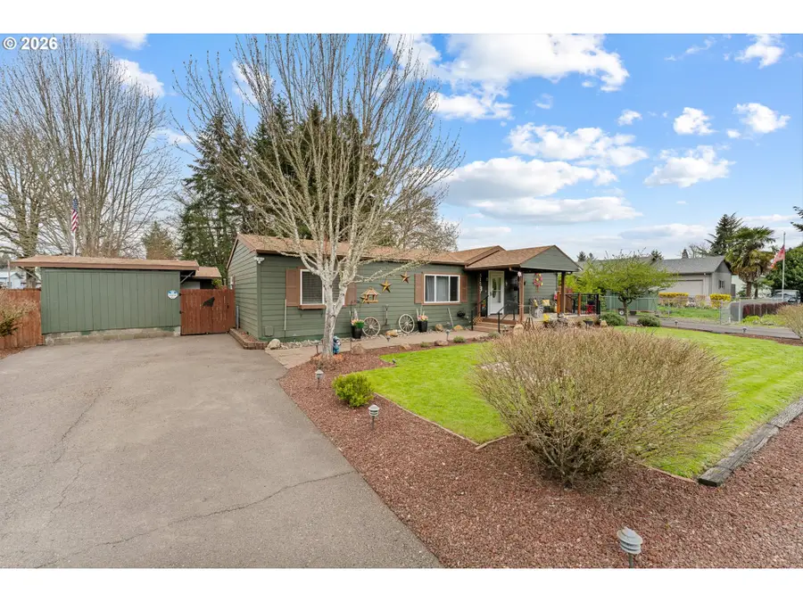 31597 NW Pacific St, North Plains, OR 97133 - #2