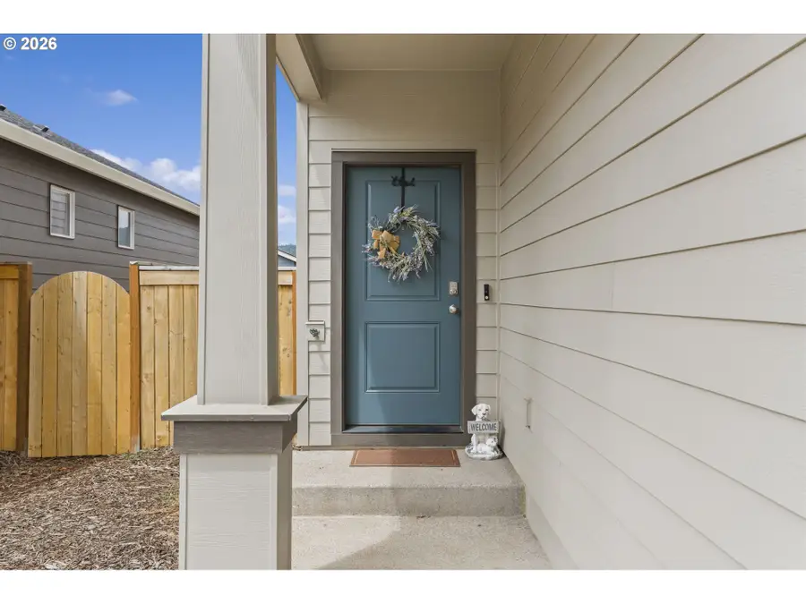 2722 U St, Springfield, OR 97477 - #2