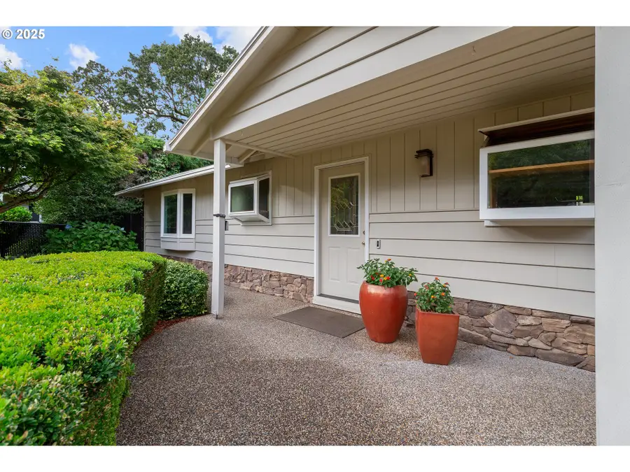 2636 Maria Ct, Northwest Clackamas, OR 97068 - #3