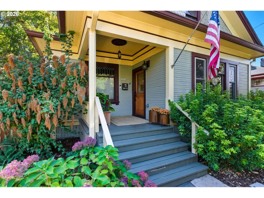 2624 SE Clinton St, Portland, OR 97202 - #3