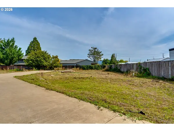 S 41st Pl #1, Springfield, OR 97478
