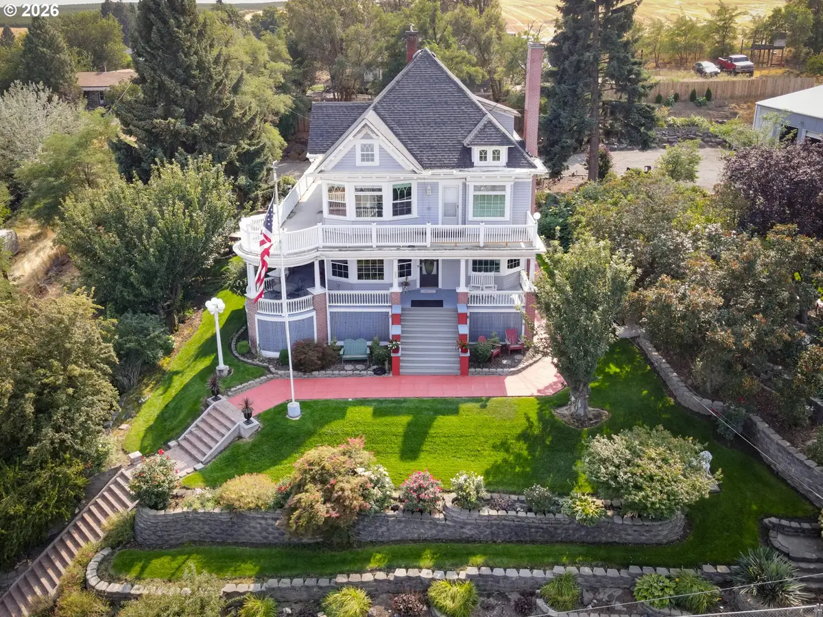 620 Davis St, Wasco, OR 97065 - #1