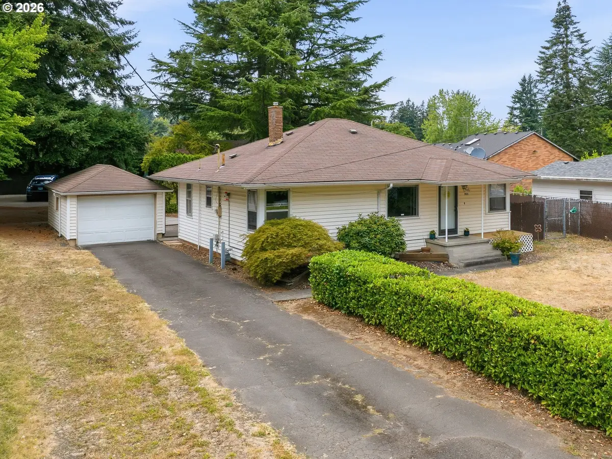 923 NE 155th Ave, Portland, OR 97230 - #1