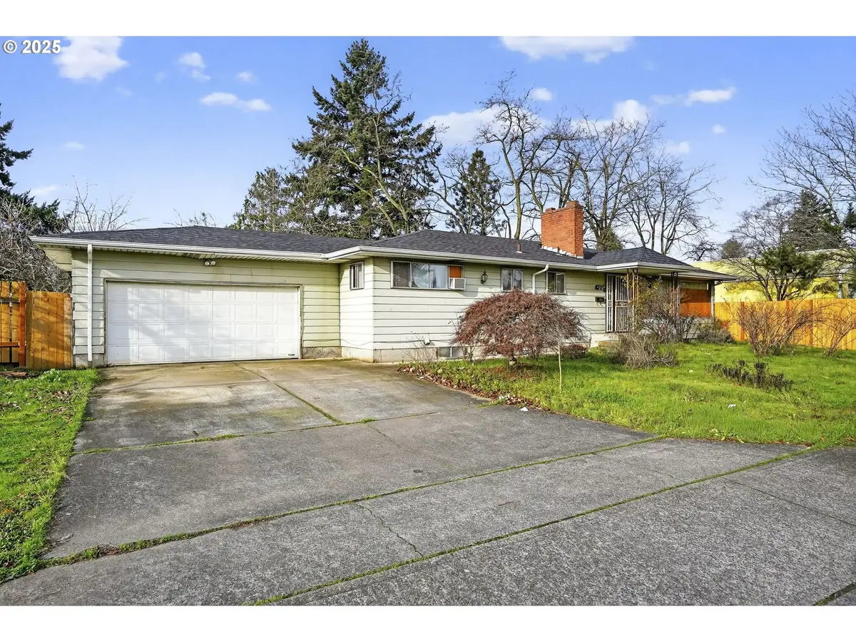 4715 SE 94th Ave, Portland, OR 97266 - Image #1