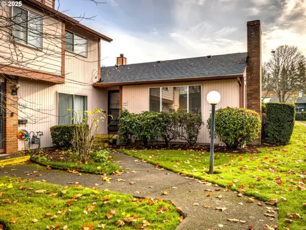 865 NE 90th Ave, Portland, OR 97220