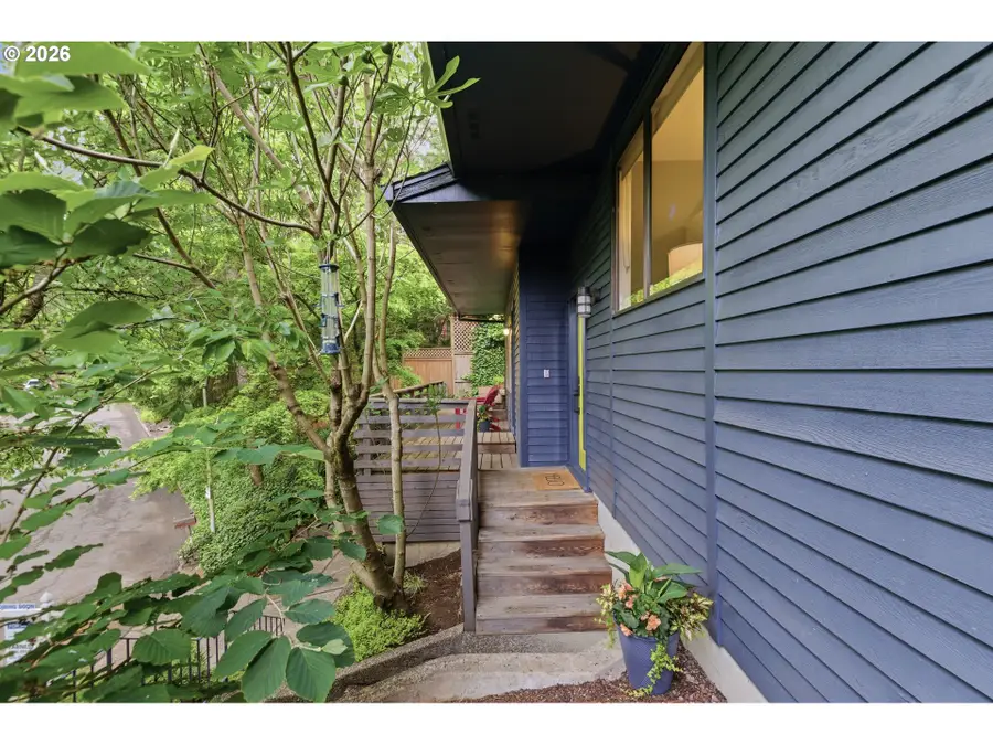5011 SW Fairhaven Dr, Portland, OR 97221 - #2