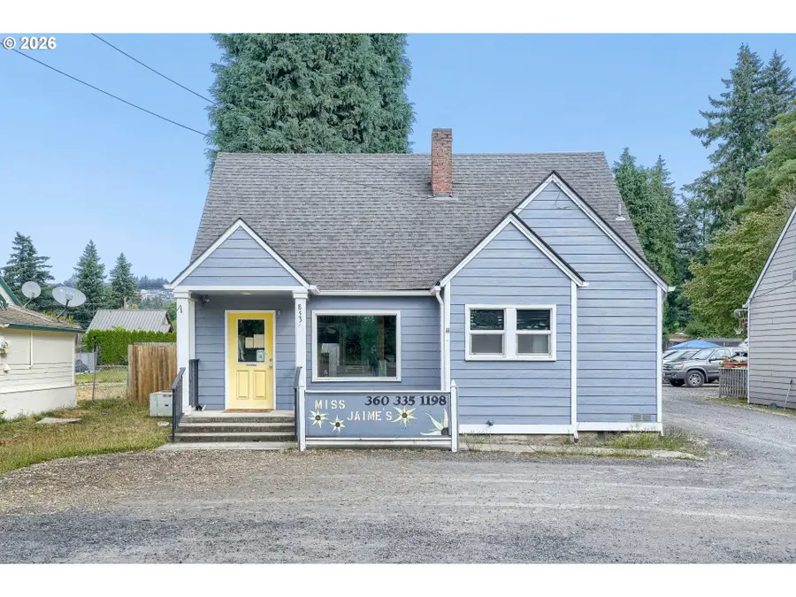 853 E St, Washougal, WA 98671 - #2