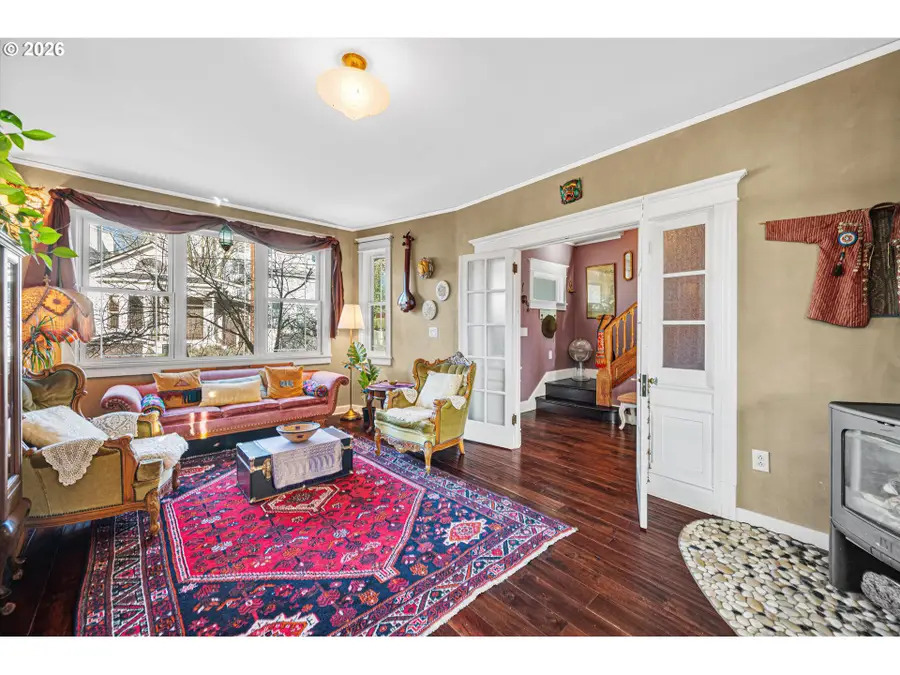 1218 SE Ash St, Portland, OR 97214 - Image #3