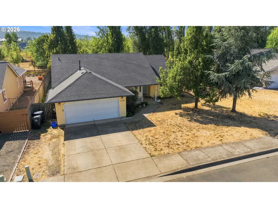 1145 Ash Grove Loop, Creswell, OR 97426 - #2