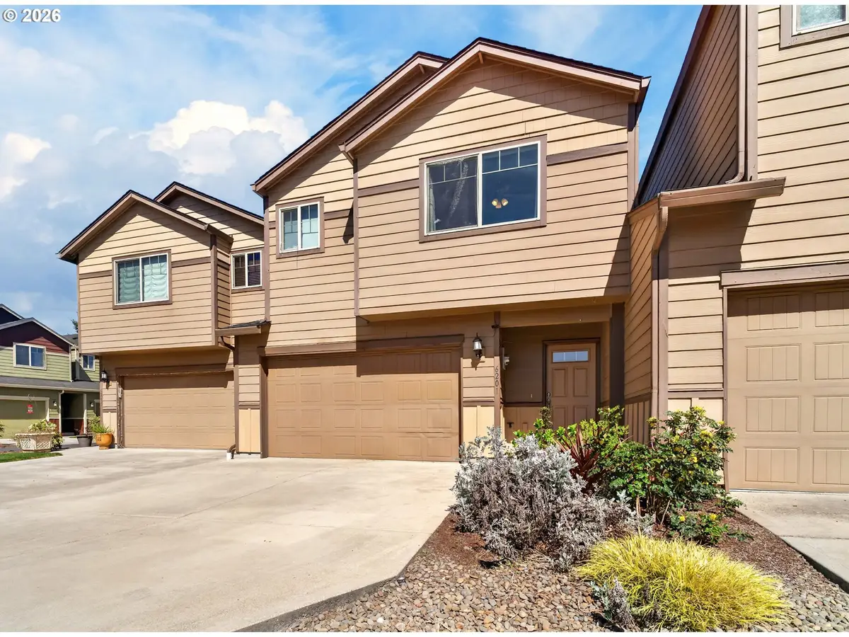 6201 NE 70th Ct, Vancouver, WA 98661 - #1