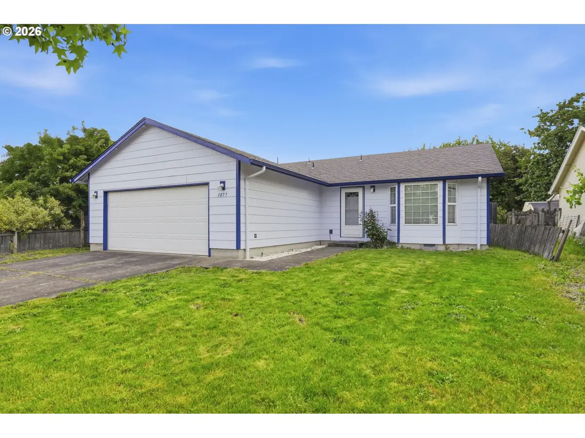 1077 S 10th St, Lebanon, OR 97355 - #1