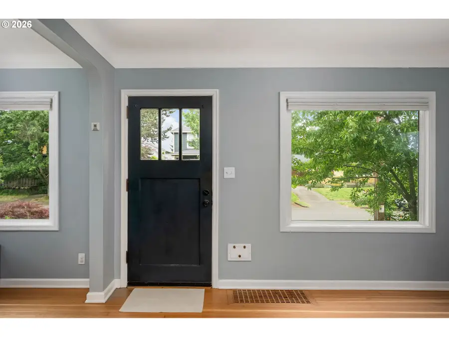 7716 N Mckenna Ave, Portland, OR 97203 - #3