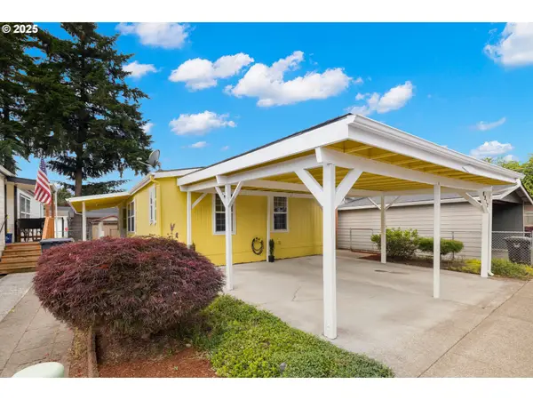 17520 SE 82nd Dr, Clackamas, OR 97015