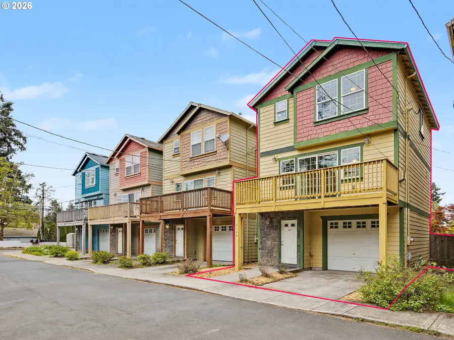2340 SE 112th Ave, Portland, OR 97216 - #2