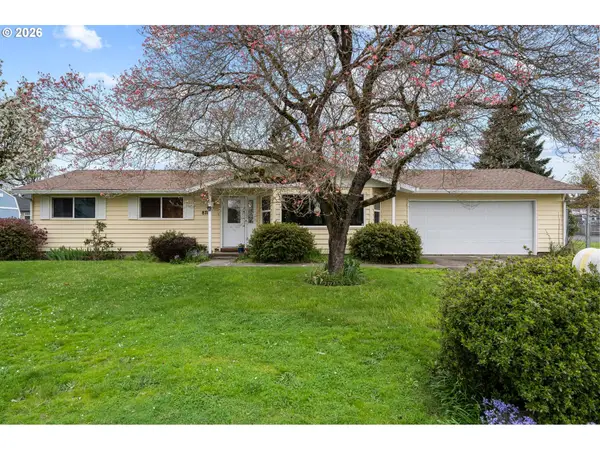 8718 NE 95th St, Vancouver, WA 98662