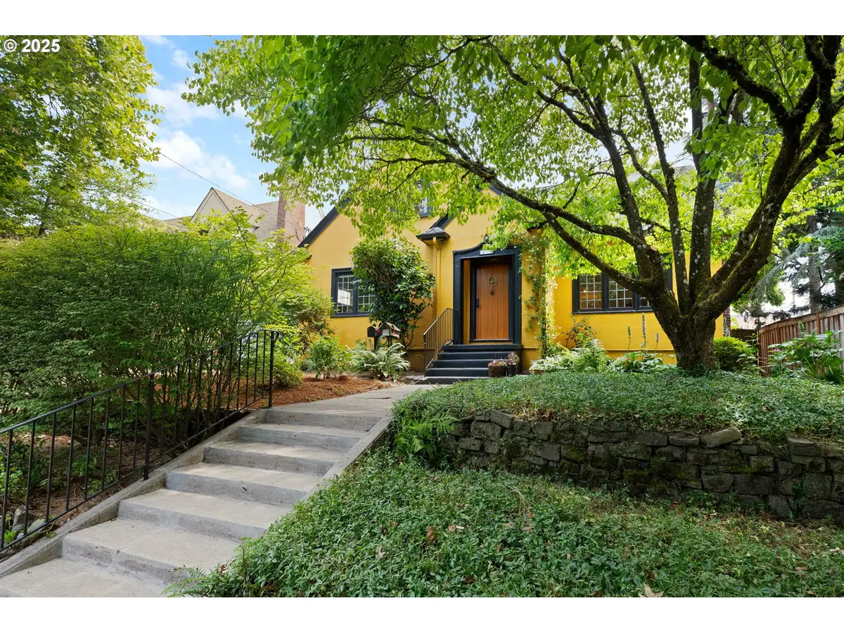 436 SE 44th Ave, Portland, OR 97215 - Image #1