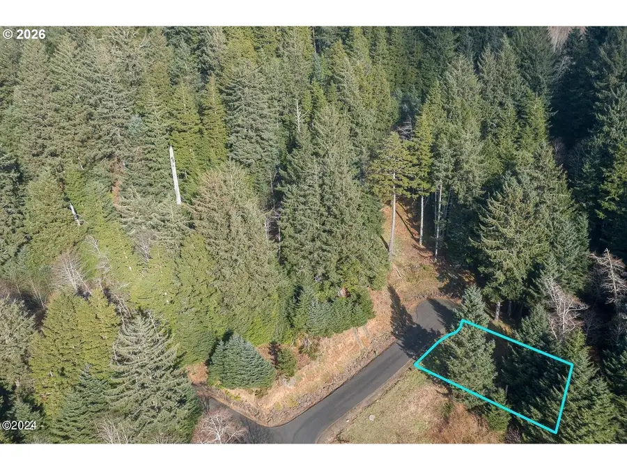 504 Creekside Ln, Yachats, OR 97498 - #3